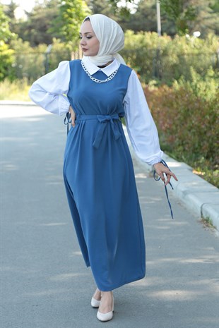 Kadın İndigo Kolyeli Kuşaklı Elbise