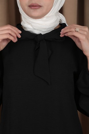 Kadın Siyah Kravatlı Ayrobin Tunik