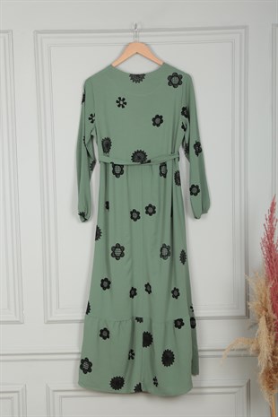Kadın Yeşil Çiçek Desenli Kuşaklı Ayrobin Elbise